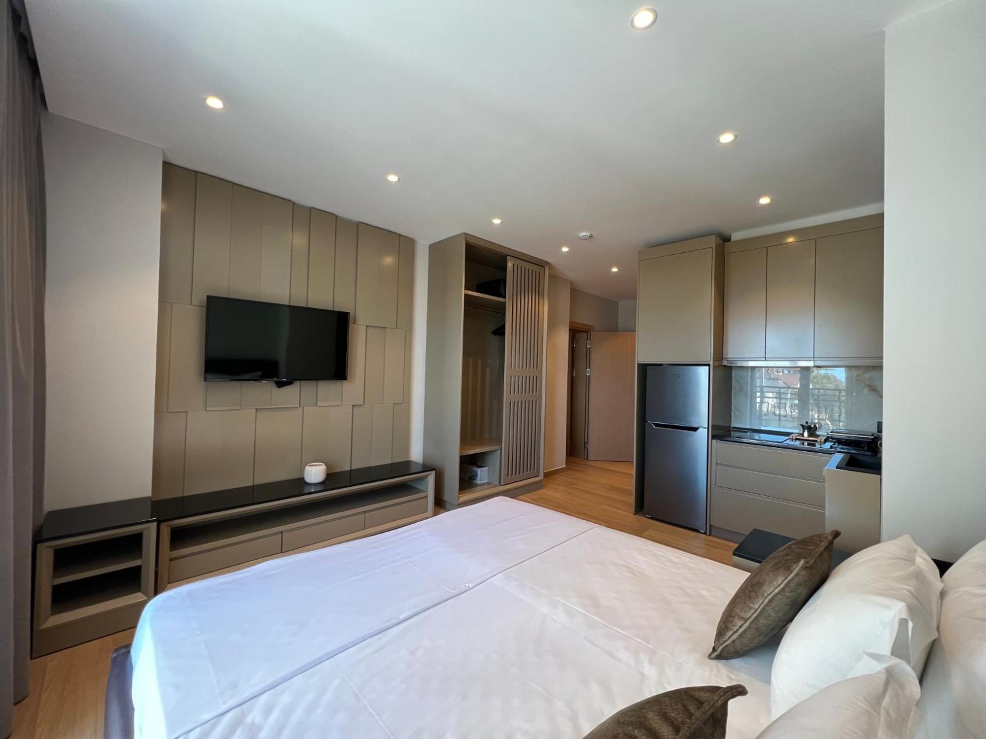 Coastline Luxury Apart Hotel Golem  Kültér fotó