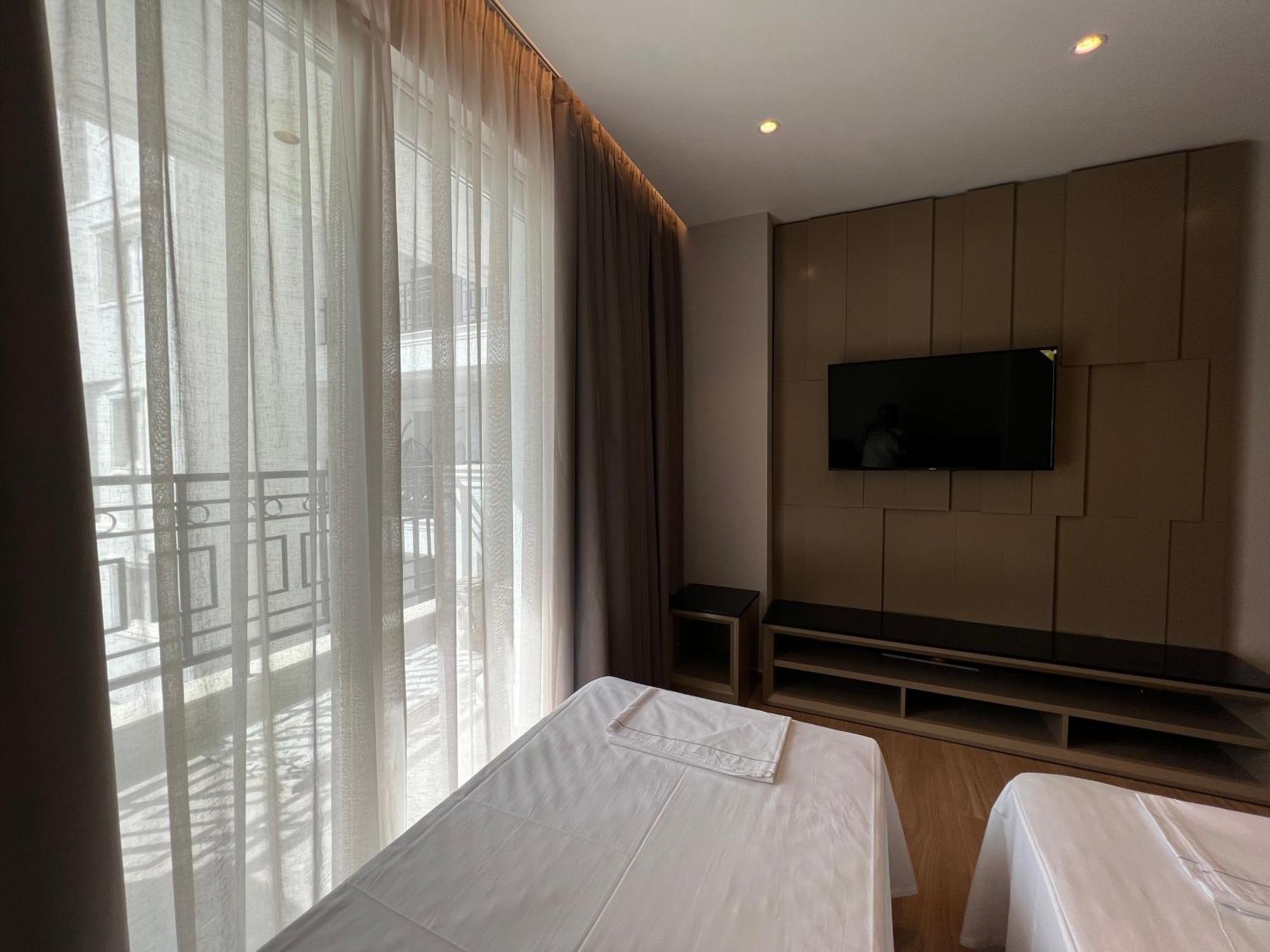 Coastline Luxury Apart Hotel Golem  Kültér fotó